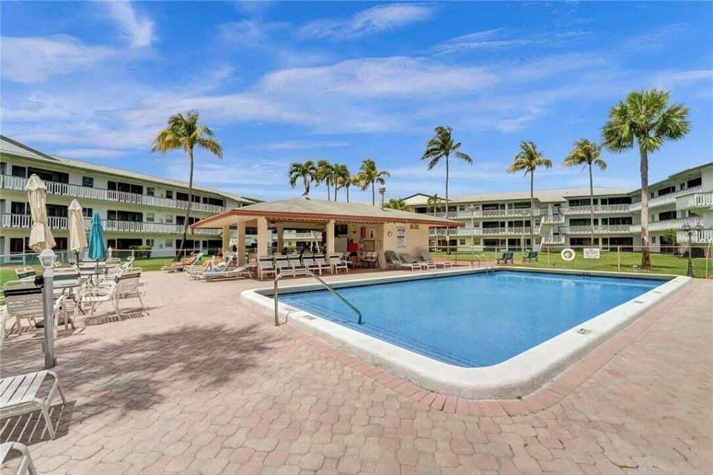5300 Washington Street, Unit K330, Hollywood, FL 33021 Photo
