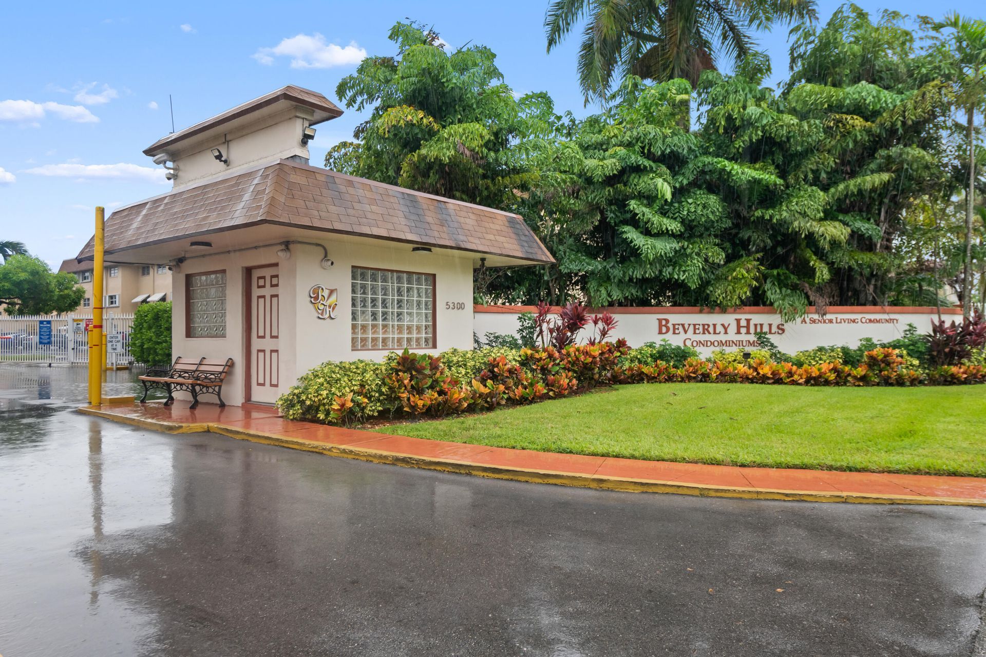 5300 Washington Street, Unit K330, Hollywood, FL 33021 Photo