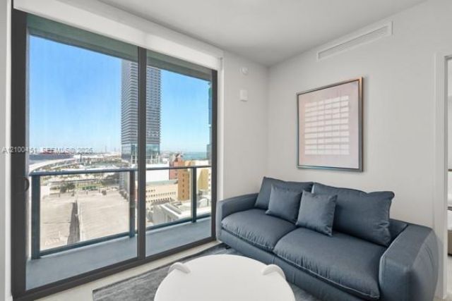 121 NE 5th St , Unit 1813, Miami, FL 33132 Photo
