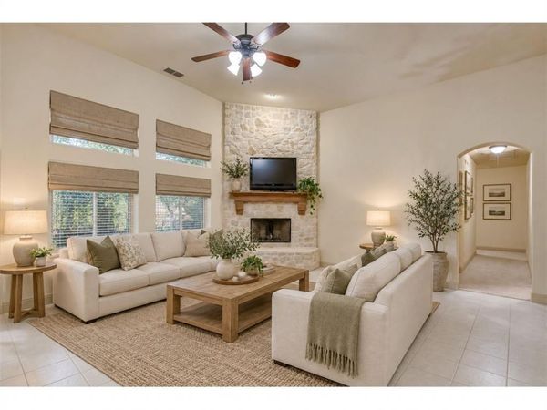 636 Possom Trot Hollow Road, Whitewright, TX 75491