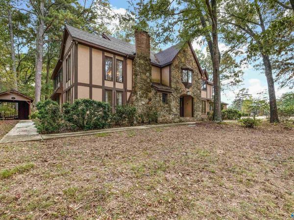 311 McCleskey Drive, Hartselle, AL 35640