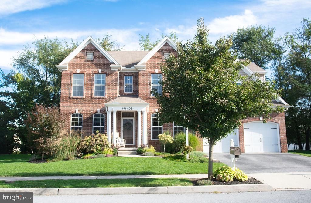 963 POWDER HORN DRIVE , HUMMELSTOWN, PA 17036