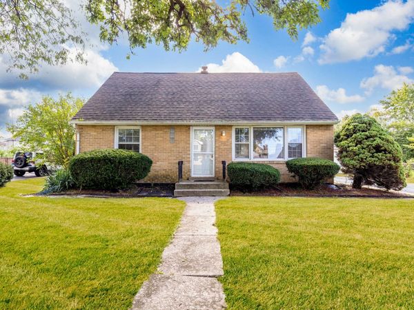 6439 W 81ST Place , Burbank, IL 60459