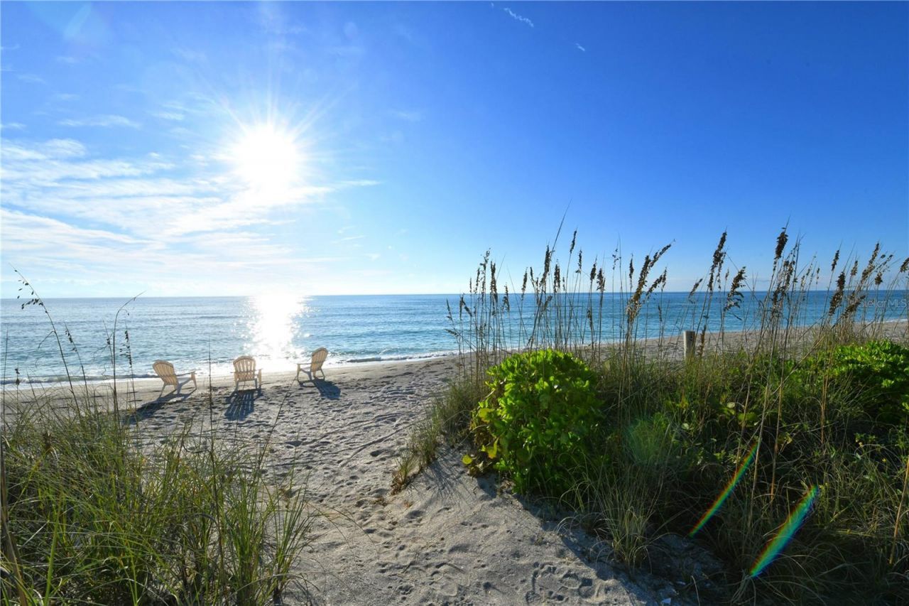 424 Albee Road W, Unit 201, Nokomis, FL 34275 Photo