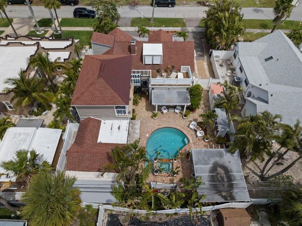 806 NARCISSUS AVENUE , CLEARWATER BEACH, FL 33767
