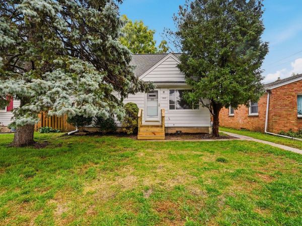 3850 S 53rd St, Milwaukee, WI 53220