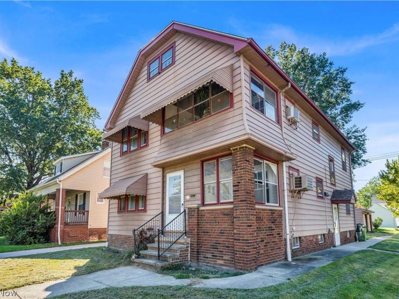 954 E 239th Street, Unit 1/DN, Euclid, OH 44123 Photo 2