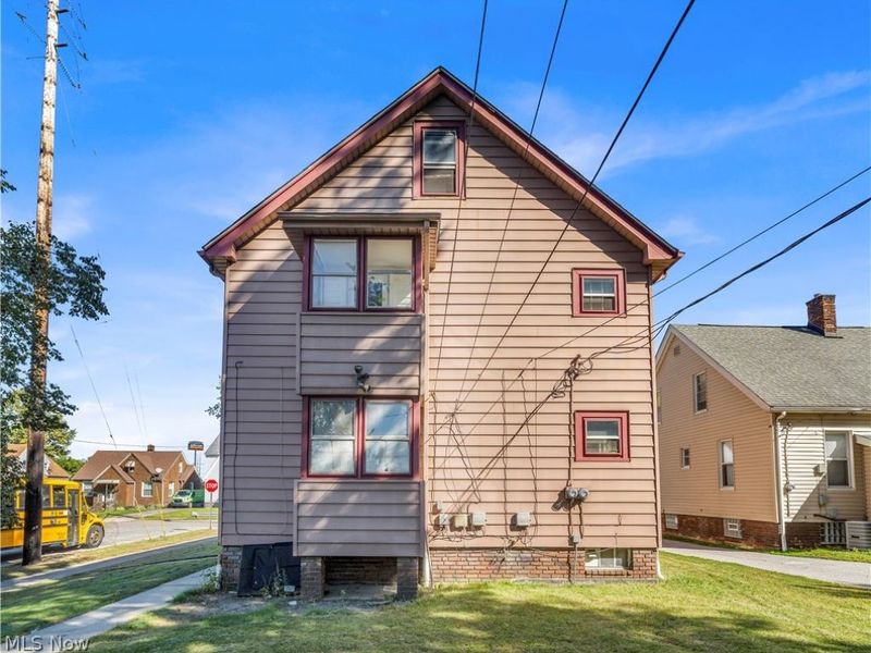 954 E 239th Street, Unit 1/DN, Euclid, OH 44123 Photo 21