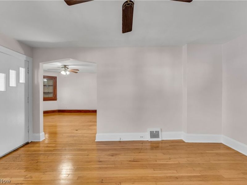 954 E 239th Street, Unit 1/DN, Euclid, OH 44123 Photo 6