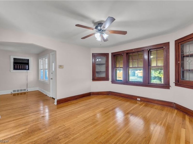 954 E 239th Street, Unit 1/DN, Euclid, OH 44123 Photo 7