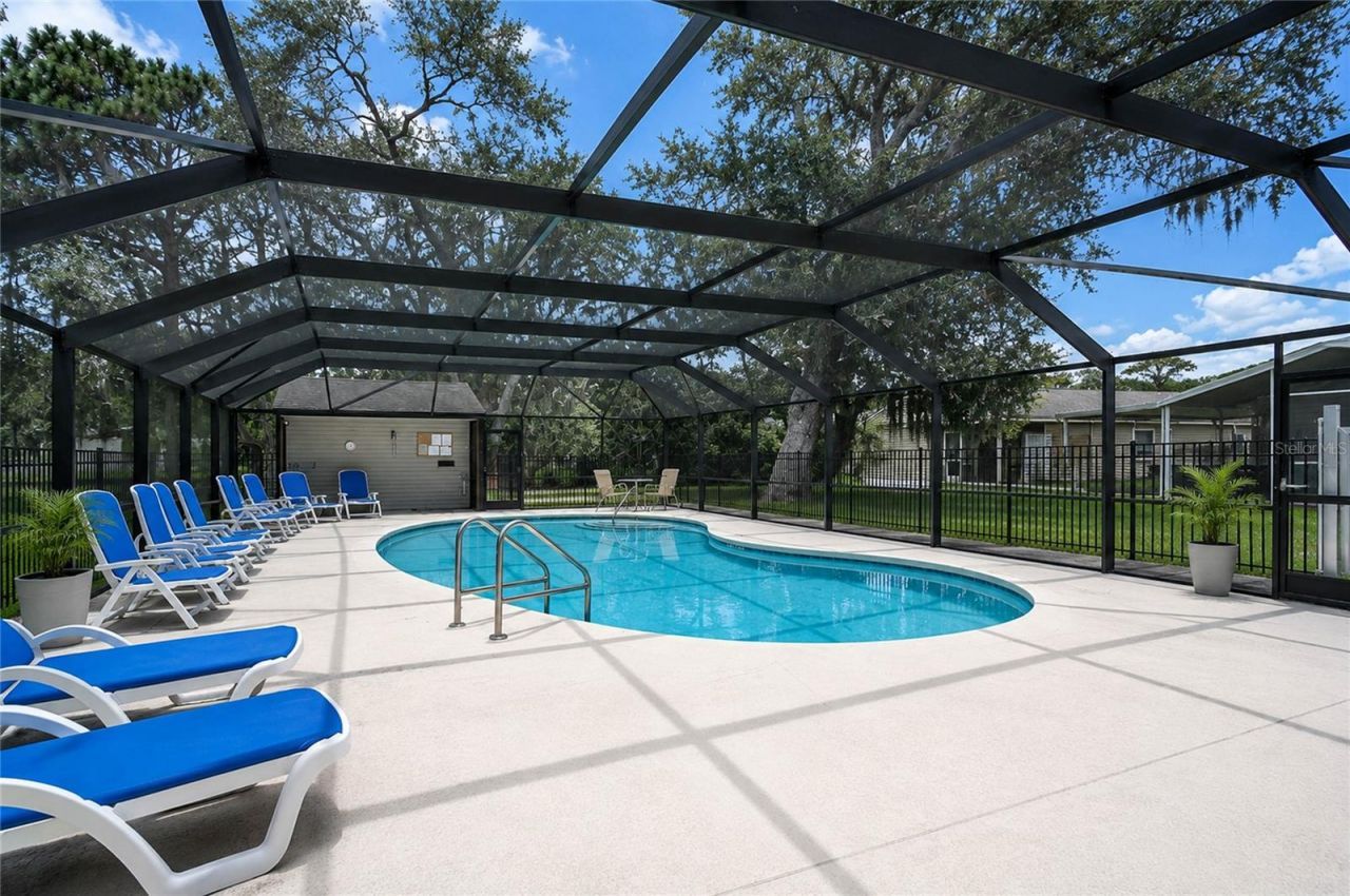 358 Bearded Oaks Circle , Sarasota, FL 34232 Photo