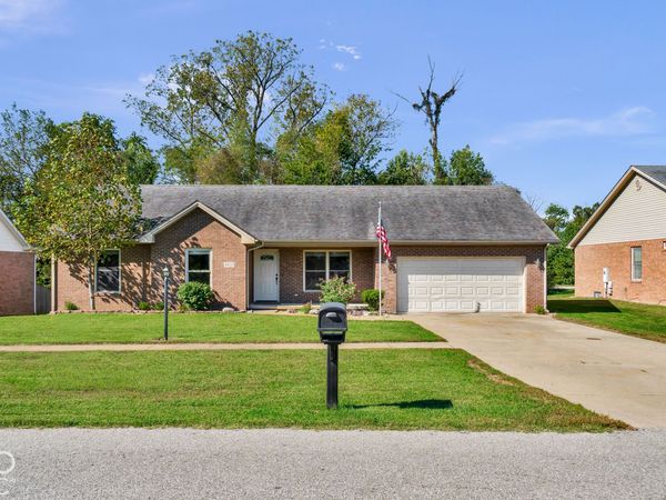 4426 Katy Drive , Seymour, IN 47274