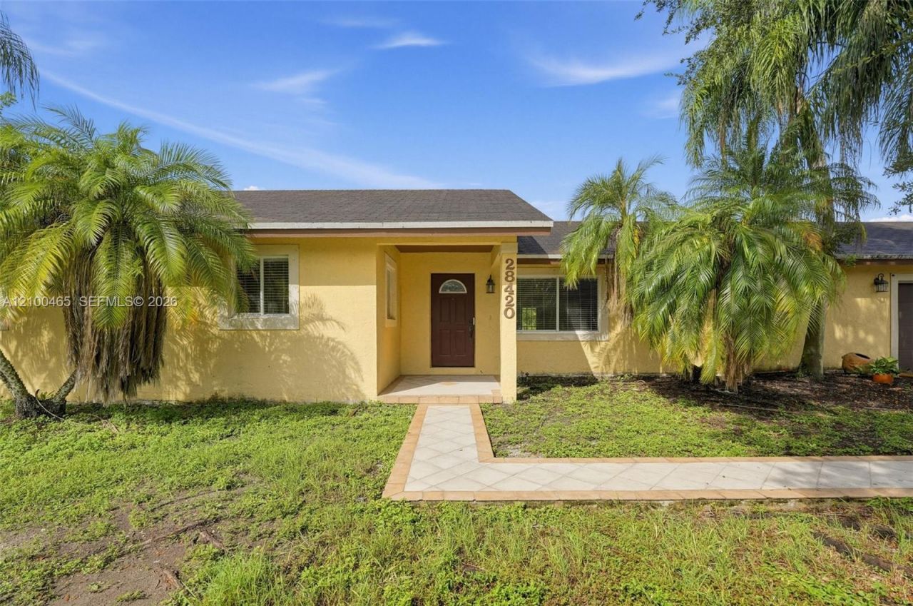 28420 SW 159th Ave , Homestead, FL 33033 Photo