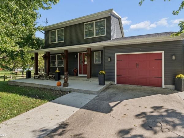 1403 Broad Street, Plymouth, IA 50464