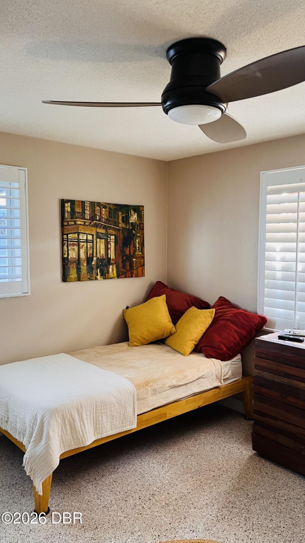 527 S Peninsula Avenue, New Smyrna Beach, FL 32169 Photo