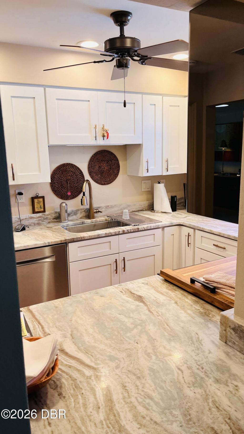 527 S Peninsula Avenue, New Smyrna Beach, FL 32169 Photo