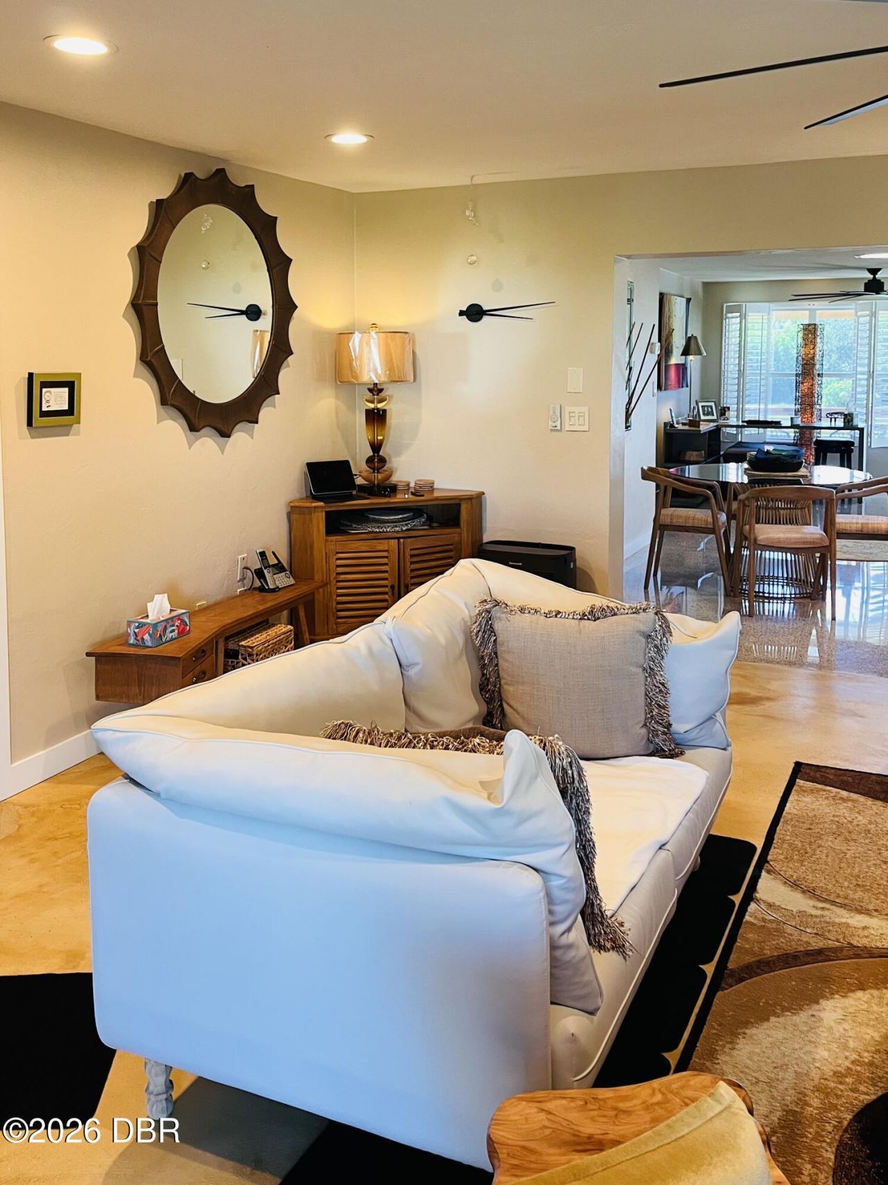 527 S Peninsula Avenue, New Smyrna Beach, FL 32169 Photo