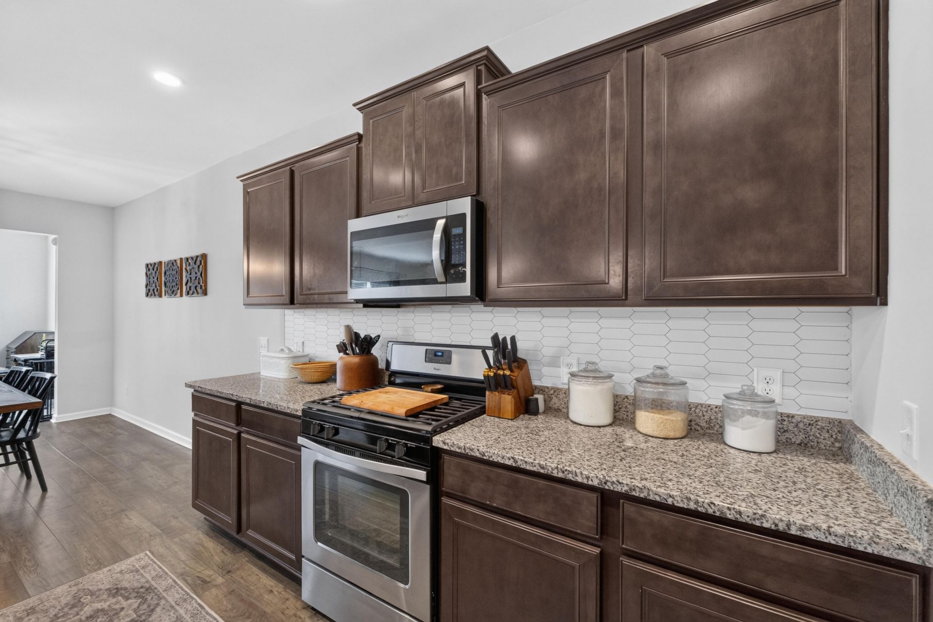 204 Devonshire Drive Photo 12