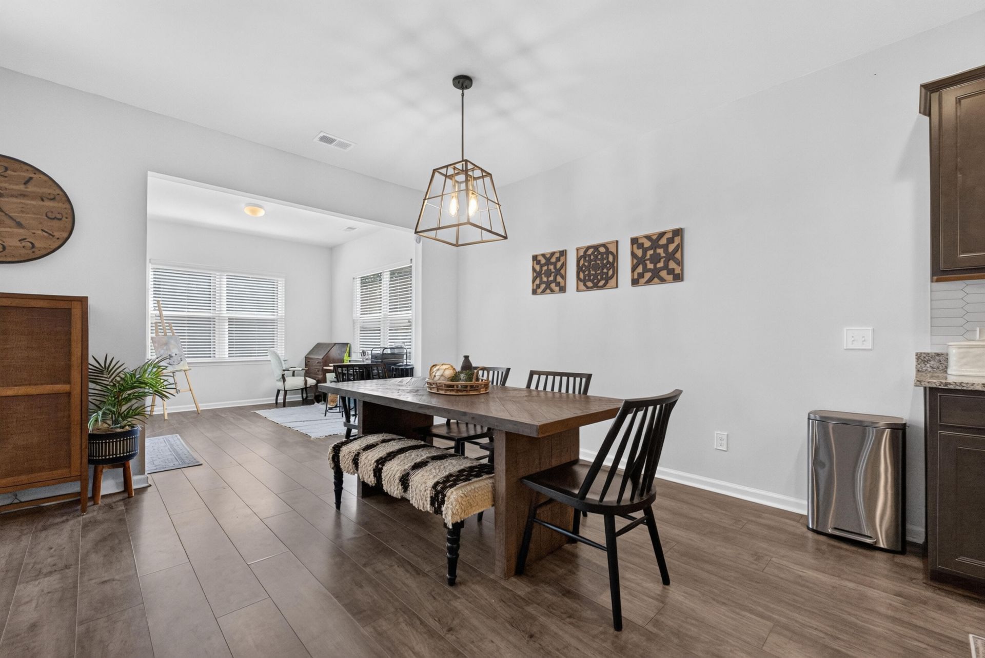 204 Devonshire Drive Photo 17