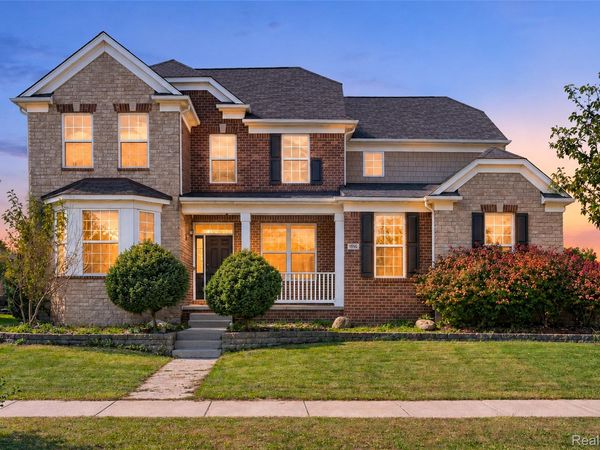 1696 S Pennfield Lane , Canton Township, Mi 48188
