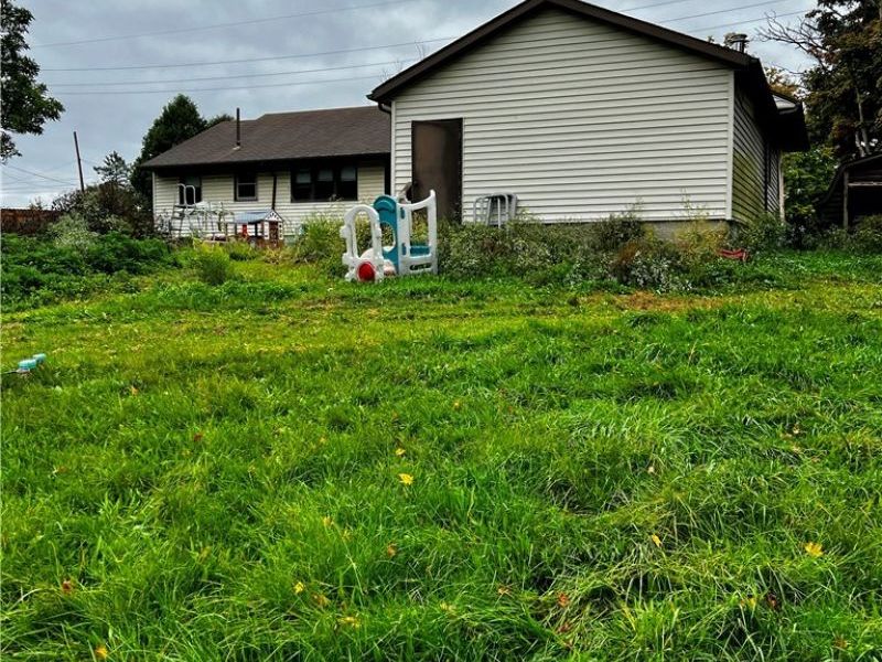 13031 Madison Road, West Farmington, OH 44062 Photo 4