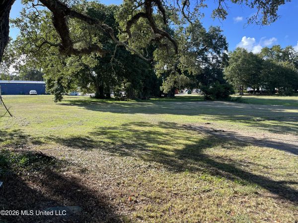 207 Palmetto Lane, Gulfport, MS 39507