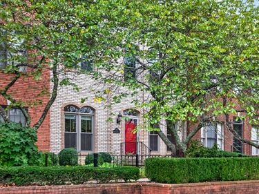 993 Star Shoot Parkway, Lexington, KY 40509