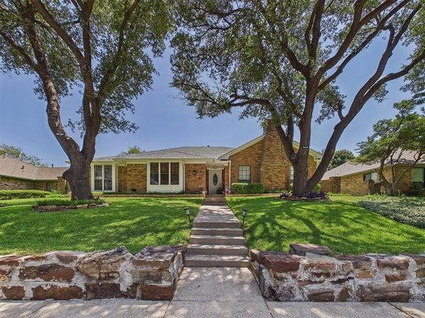 12316 Rockland Drive , Dallas, TX 75243