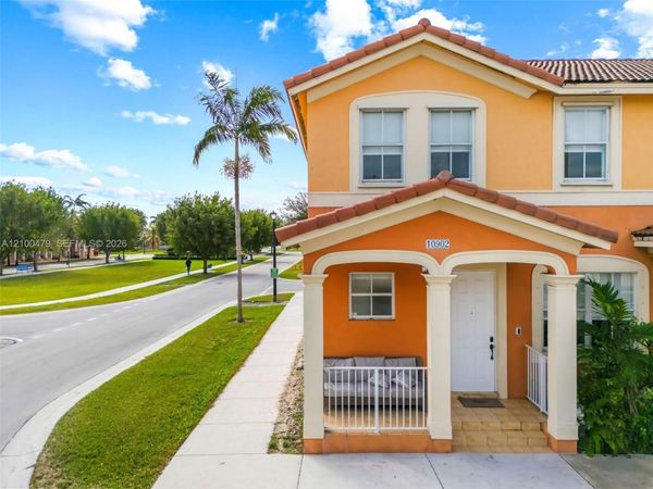 10902 SW 240th St, Unit 10902, Homestead, FL 33032