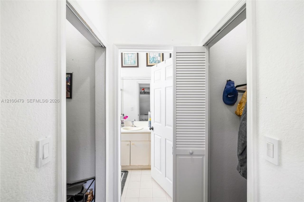 10902 SW 240th St, Unit 10902, Homestead, FL 33032 Photo