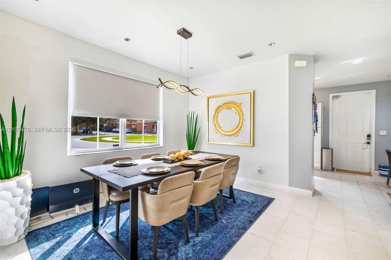 10902 SW 240th St, Unit 10902, Homestead, FL 33032 Photo