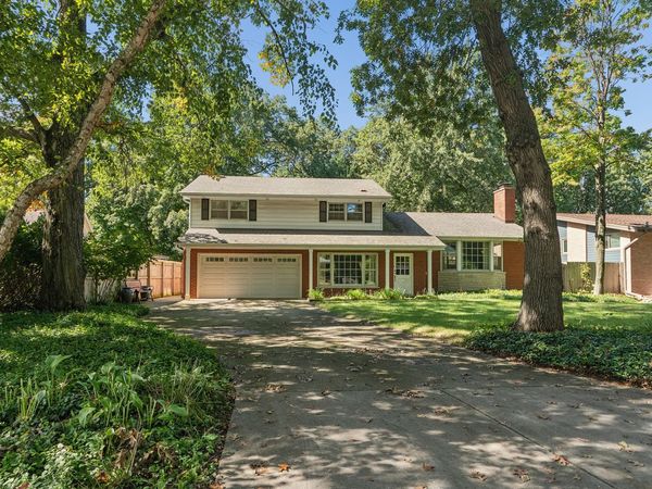 17914 S Hood Avenue , Homewood, IL 60430