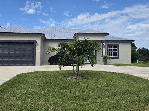 196 SW Paar Drive, Port St. Lucie, FL 34953