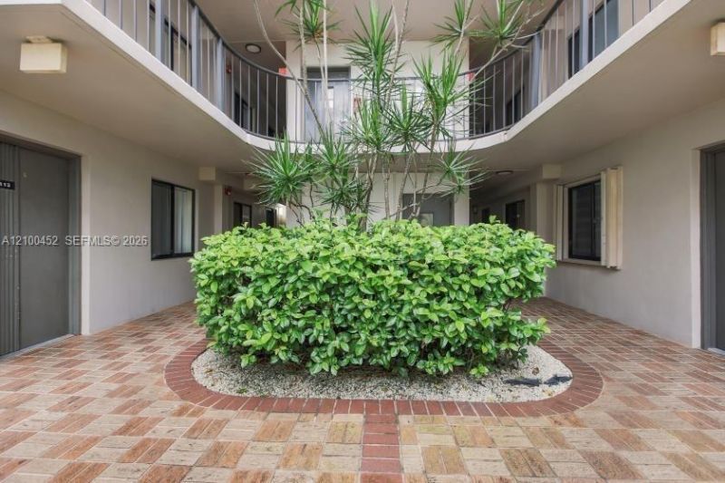 8760 SW 133rd Ave Rd , Unit 114, Miami, FL 33183 Photo
