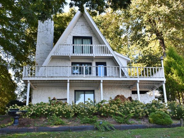 211 Dabbs Drive, Spring City, TN 37381