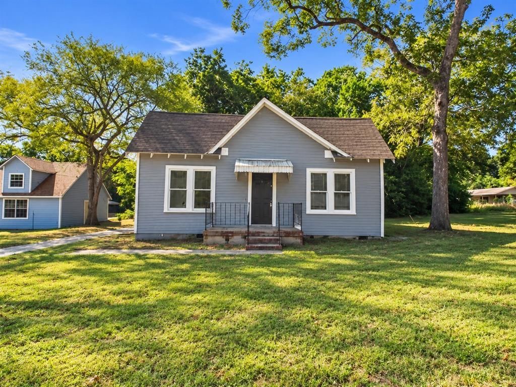 101 Larue Street, Athens, TX 75751 Main Photo
