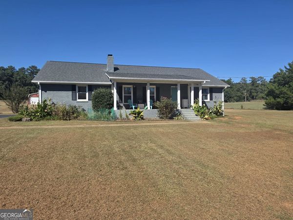 110 Cherokee Place, Fayetteville, GA 30215