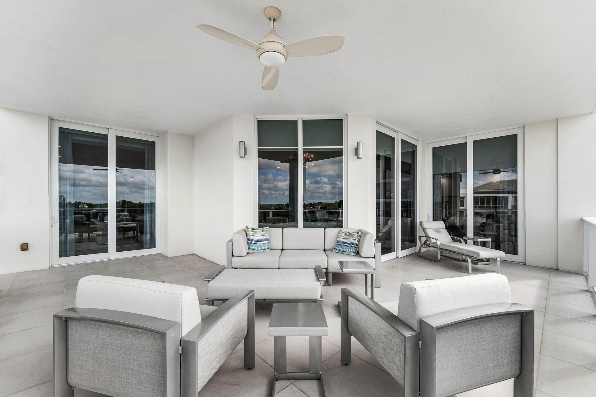 2700 Donald Ross Road, Unit 503, Palm Beach Gardens, FL 33410 Photo