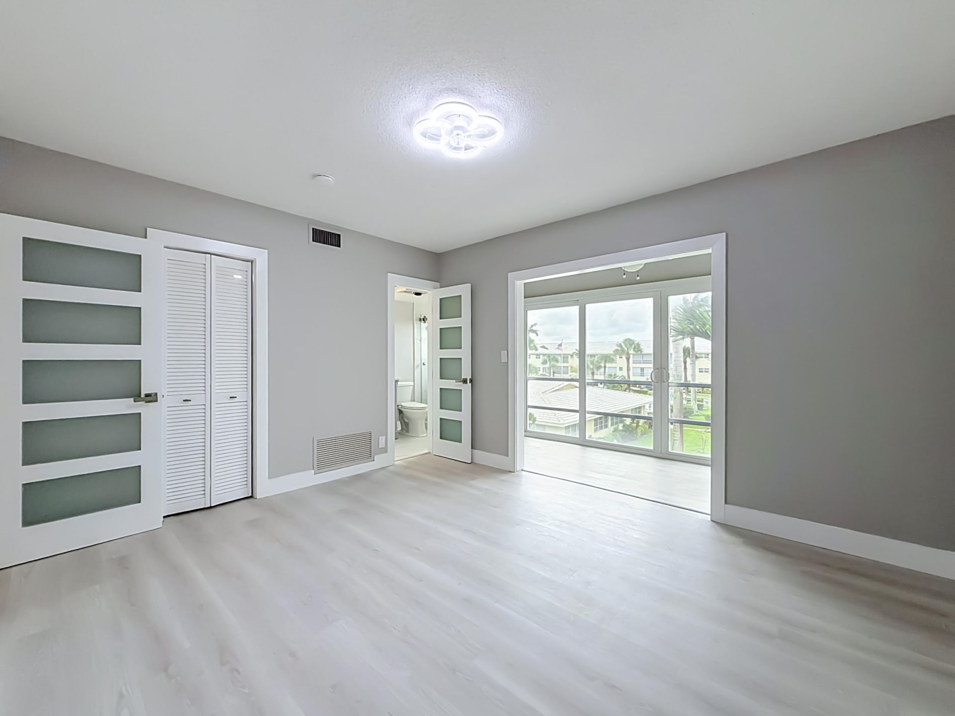 1951 NE 39th Street, Unit 340, Lighthouse Point, FL 33064 Photo