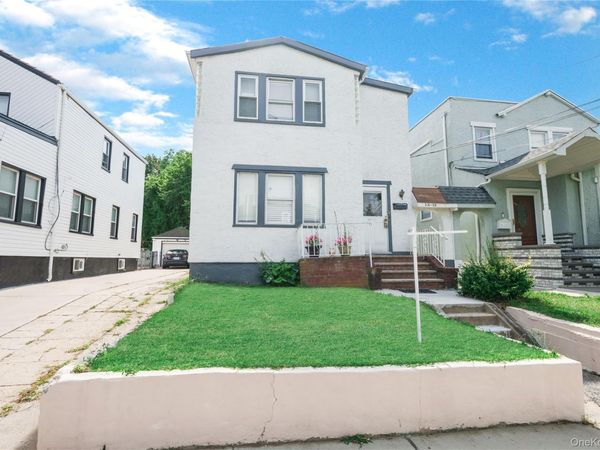 231-08 Mentone Avenue , Laurelton, NY 11413