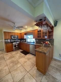 8325 SW 164th Ter , Palmetto Bay, FL 33157 Photo
