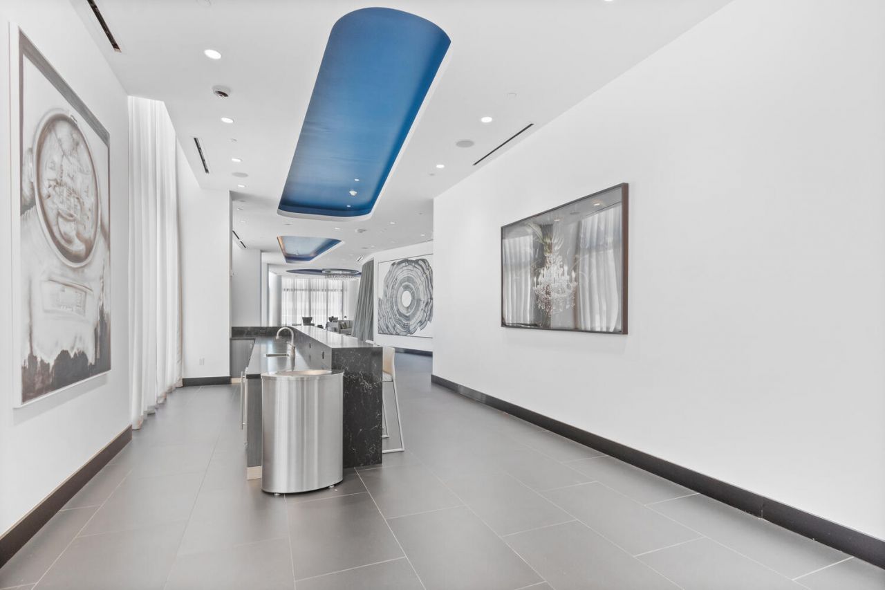 851 NE 1st Avenue, Unit 3502, Miami, FL 33132 Photo