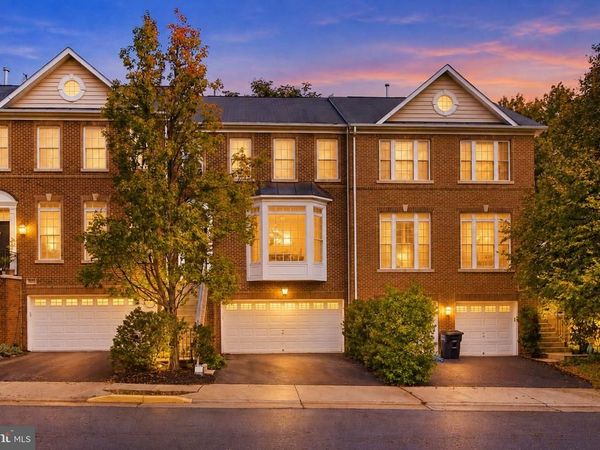 9982 CYRANDALL DRIVE, OAKTON, VA 22124