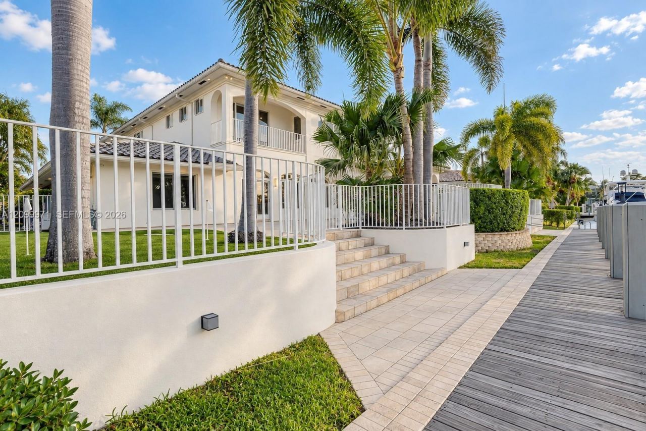 5111 NE 30th Ave, Lighthouse Point, FL 33064 Photo