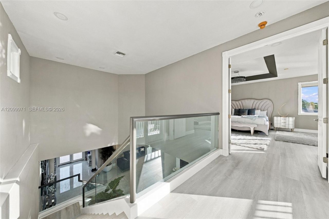 5111 NE 30th Ave, Lighthouse Point, FL 33064 Photo