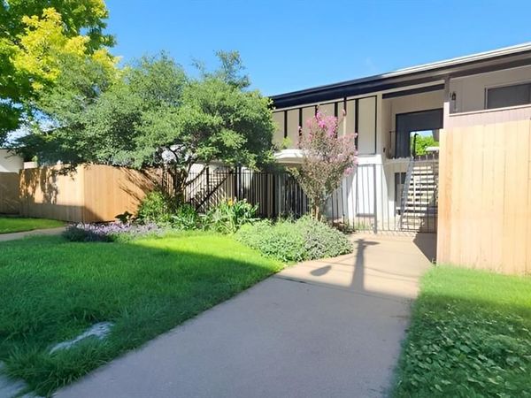 2627 Douglas Avenue , Unit 121, Dallas, TX 75219