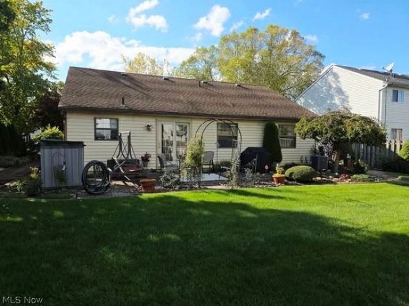 9771 Tannery Way, Olmsted Falls, OH 44138 Photo 43