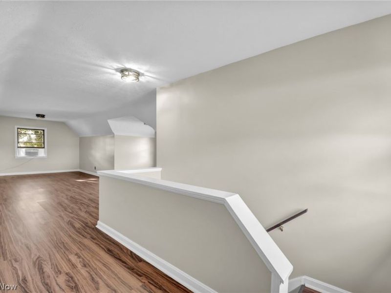 824 E Waterloo Road, Coventry, OH 44306 Photo 17