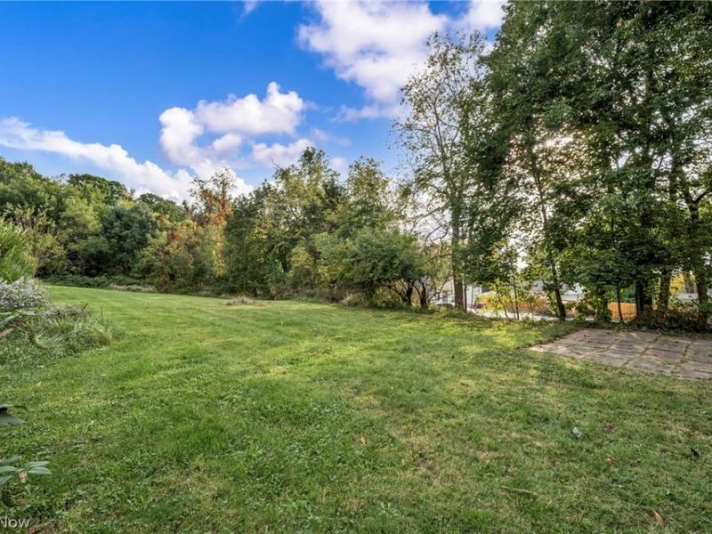 824 E Waterloo Road, Coventry, OH 44306 Photo 32