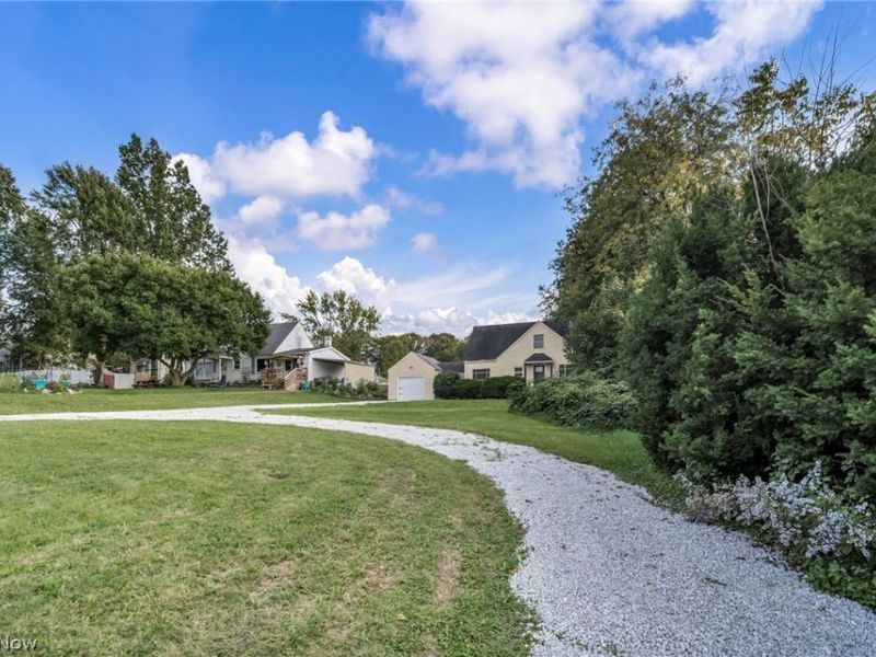 824 E Waterloo Road, Coventry, OH 44306 Photo 4
